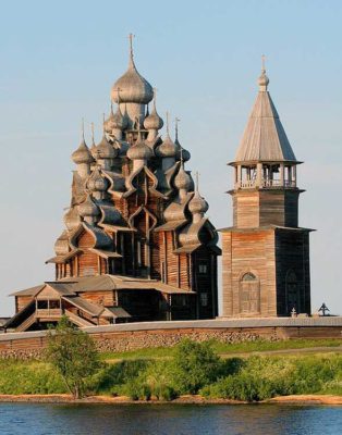 Volga Kizhi la Chiesa costruita ad incastri foto Matthias Kabel