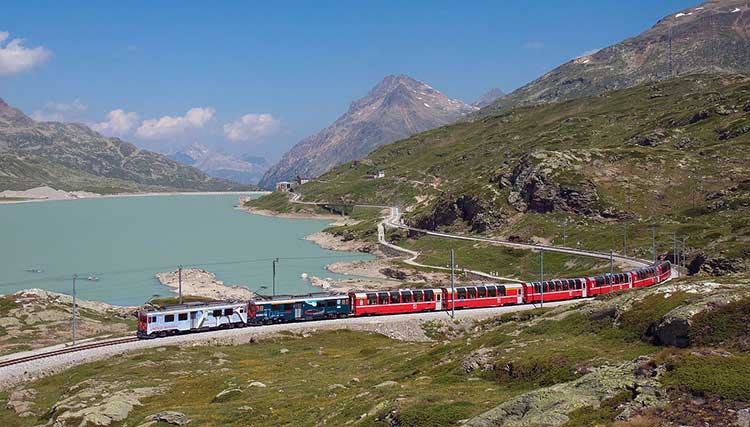 Bernina Express Foto Kabelleger