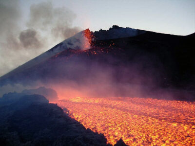Etna Colata lavica nell'eruzione