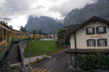 Gridelwald Il trenino che porta a Jungfraujoch-foto di M. Kozlenko