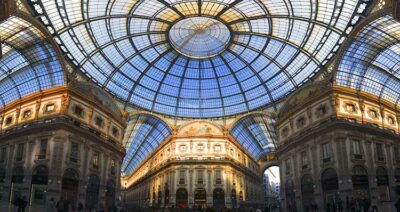 Milano Galleria Vittorio Emanuele; qui passa Milano