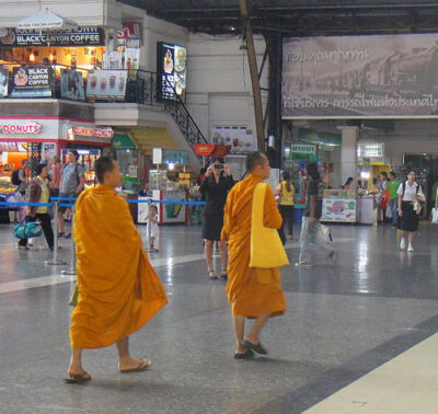 Monaci buddista nella capitale