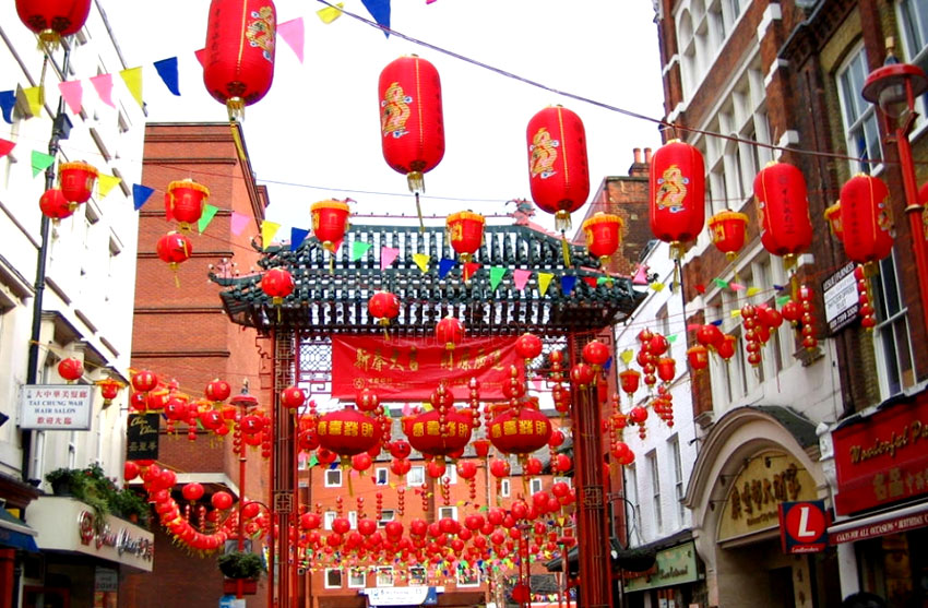 cinesi quartiere chinatown Londra