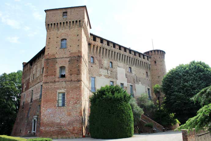 Castello-Monticello-D'Alba