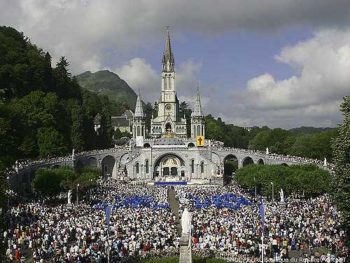 Pellegrinaggio a Lourdes