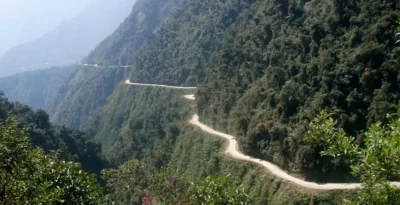 Bolivia, la "Carretera de la Muerte" 2 Bolivia la Carretera più pericolosa al mondo