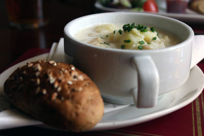 zuppa Cullen_Skink foto By Metukkalihis - Own work, CC BY-SA 3.0, https://commons.wikimedia.org/w/index.php?curid=19504960