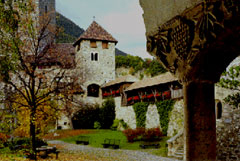 Aria di Medioevo a Tirolo