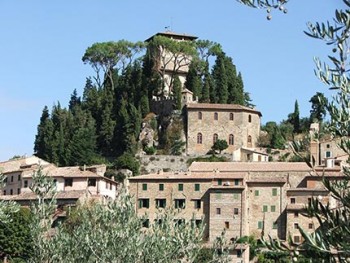 Cetona.jpg