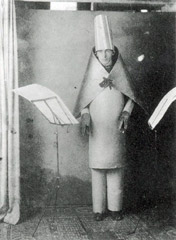 Hugo Ball, Cabaret Voltaire. 1916