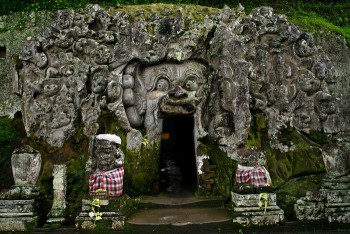 bali-goa-gajah-elephant-cave-big