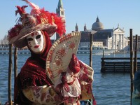 Carnevale in Italia: viaggio allegorico tra gusto e tradizione