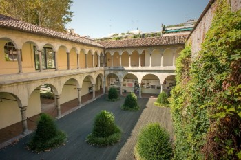 Volterra ai Chiostri Umanitaria di Milano