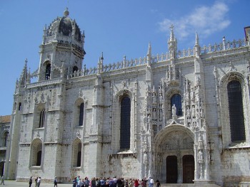 monasterio-de-los-jeronimos-exterior-iglesia