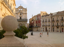 Siracusa, sirena sicula d'oriente