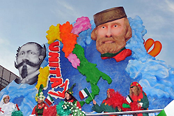 Italia Unita Garibaldi alla cerimonia di apertura del Carnevale di Viareggio (Foto: www.viareggio.ilcarnevale.com)