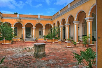 Trinidad_Museo_Romantico