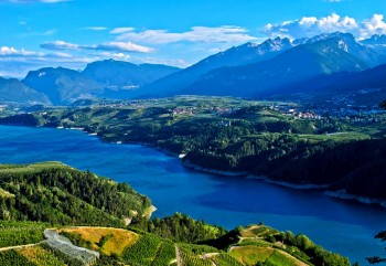 Trentino---Lago-di-Santa-Giustina