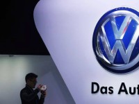 Volkswagen: Martin Winterkorn chiede scusa e incassa