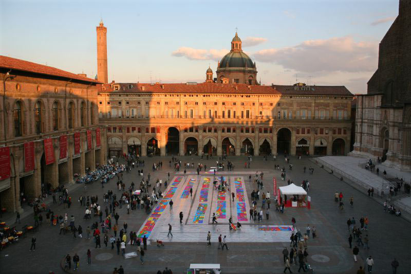 Bologna_Piazza-Maggiore