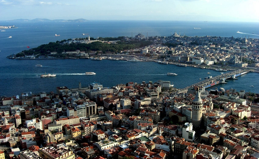 Istanbul panorama sul porto