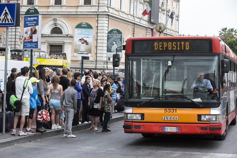 Stop-Bus-Roma