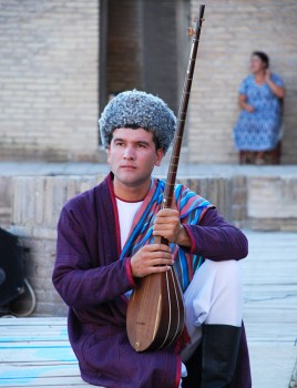 Uzbekistan Musicista a Khiva © Micaela Zucconi