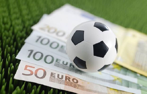 Calcio dai miliardi alle decine di euro