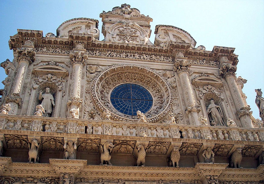 Comuni Lecce-facciata-chiesa-Santa-Croce