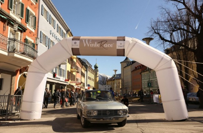 Cortina, le auto d’epoca si sfidano nella WinteRace