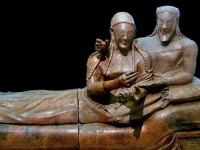 Cerveteri, ritorna dopo 150 anni il sarcofago degli sposi etruschi