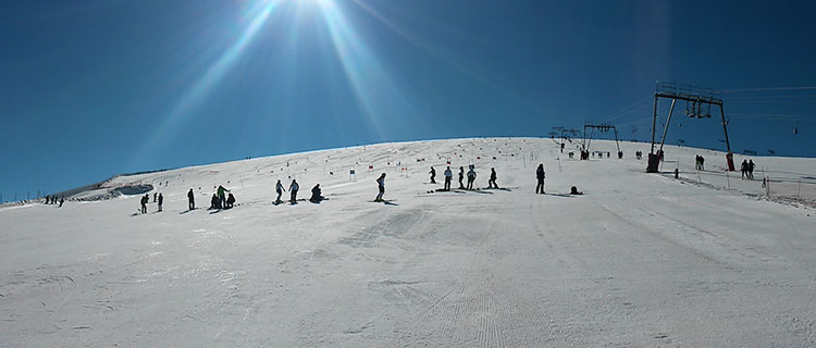 Les 2 Alpes Sciare-sul-giacciaio-più-grand-d'Europa®quipe-les-2-alpes--®carine-D