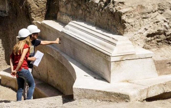 Pompei, ritrovamento della tomba di Gneo Alleo Nigidio Maio