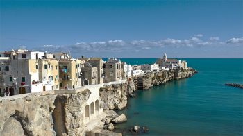 Turismo 2017 Rapporto-Turismo-UniCredit