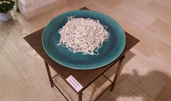 Arte è cibo Una-marmorea-spaghettata-di-Erika-Anfisen