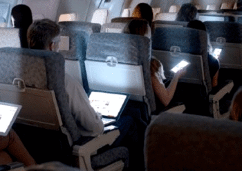 Comportamenti in volo con smartphon e tablet