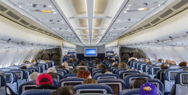 In aereo posti separati per passeggeri in sovrappeso