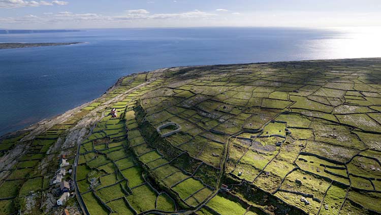 Galway Inisheer-Aran-Islands-Tourism-Ireland