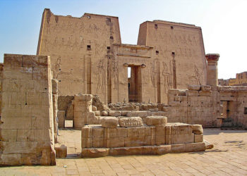 corso di francese Egitto-edfu-tempio