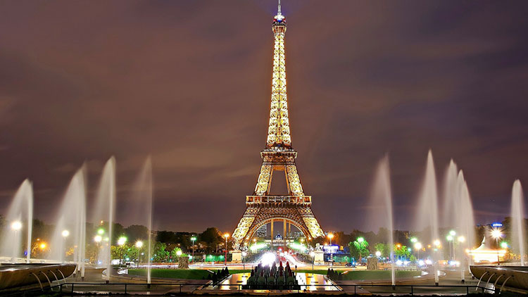corso di francese Parigi-eiffel-tower