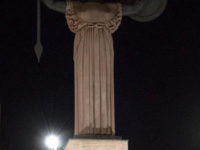 Pavia, Statua di Minerva (foto:©Matteo Marinelli ©Scilla Nascimbene Mondointasca.it)