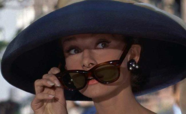 Audrey Hepburn, la donna oltre l’icona nella mostra “Intimate Audrey”