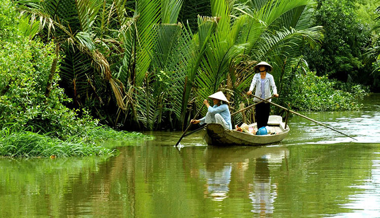 tour in vietnam Can-Tho_mekong