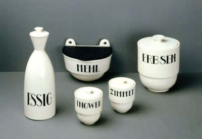 Ceramiche (Ph. D. Bragaglia © Mondointasca.it)