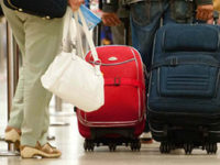 Kit del viaggiatore perfetto: cosa non deve mancare nella tua valigia