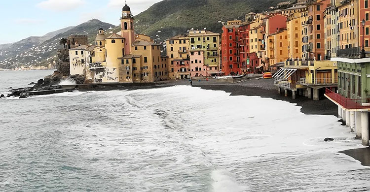 Focaccia di recco Camogli spiaggia