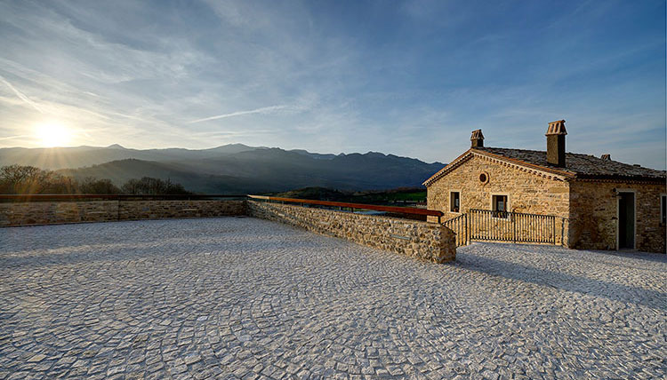 Molise, Castel-del-Giudice-Borgotufi