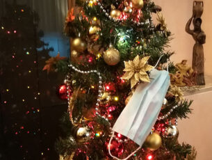 Natale al tempo del Covid-19 (ph. Pietro Ricciardi © Mondointasca.it)