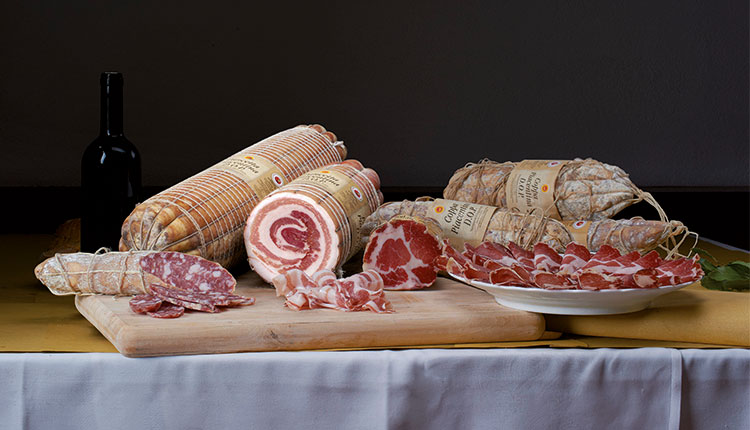 Italianità in tavola Salumi-piacentini-DOP,-credit-Visit-Emilia