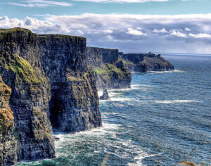 Viaggio itinerante in Irlanda. Nuove libertà con un’auto a noleggio